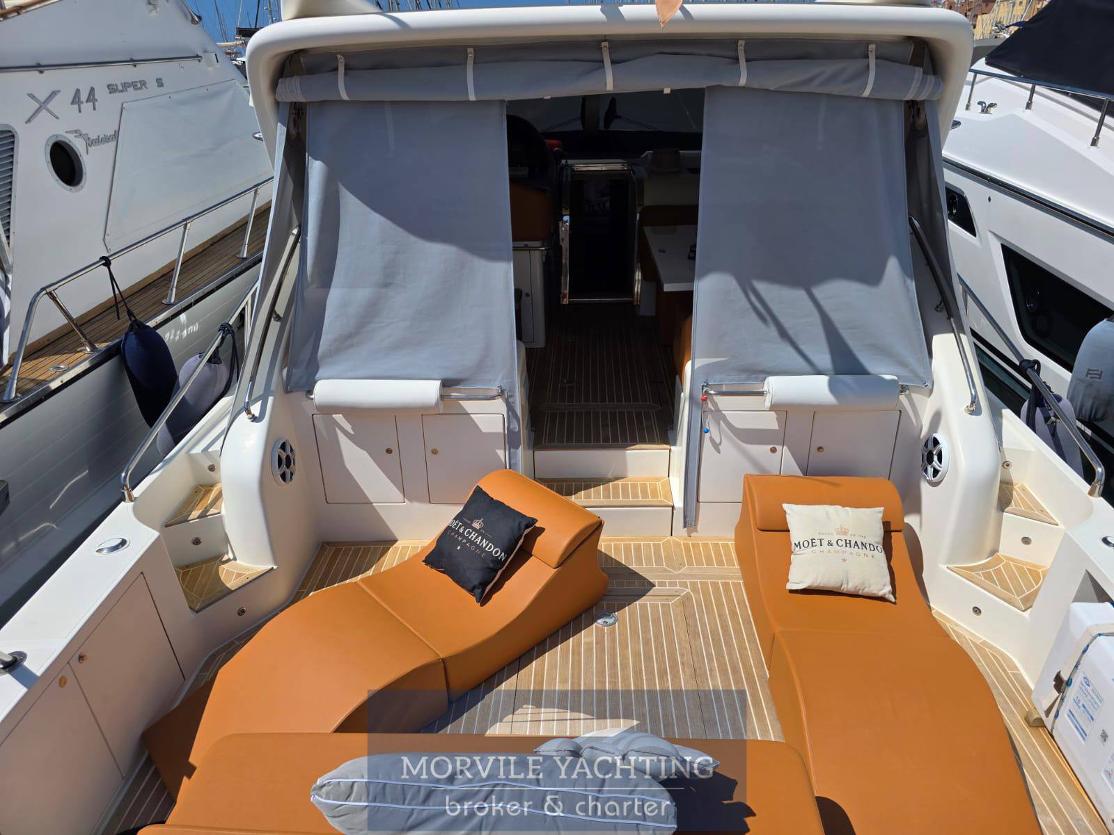 2011 Uniesse 48 HT for sale (photo 14)