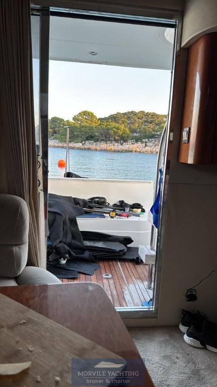 2006 Fairline Phantom 40 for sale (photo 11)