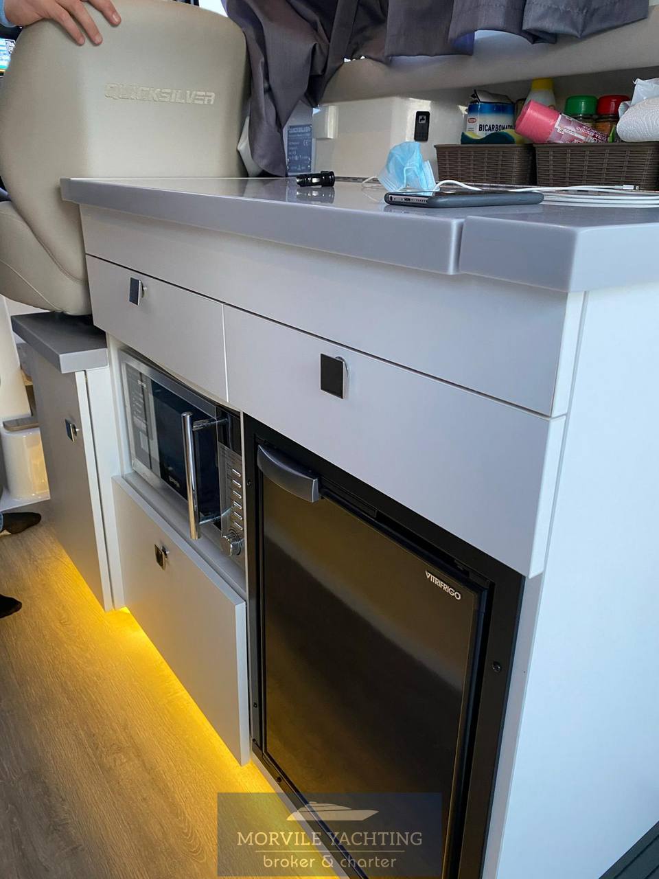2019 Quicksilver Active 905 we te koop (photo 10)