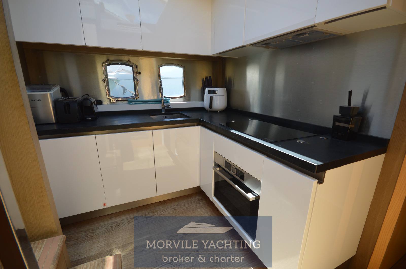 2010 Absolute 64 for sale (photo 13)