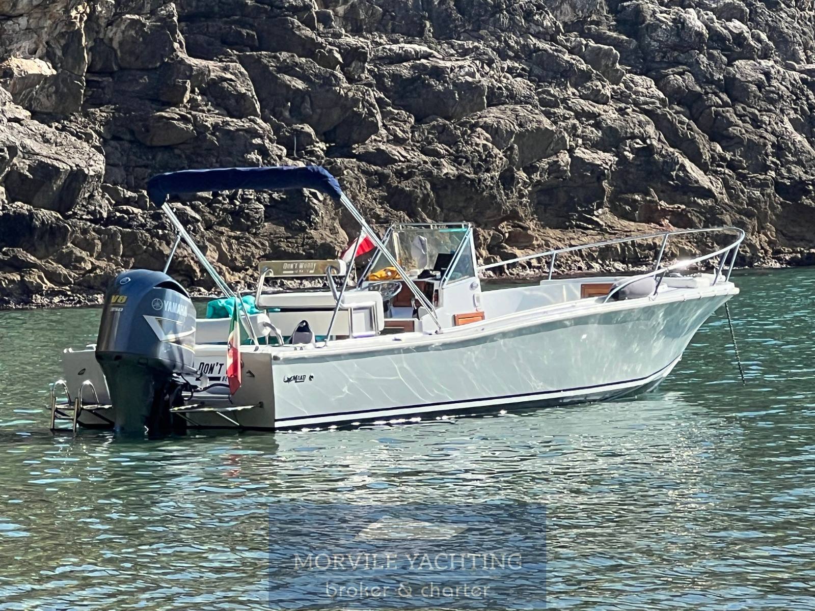 1981 Mako marine 261 cc for sale (photo 1)