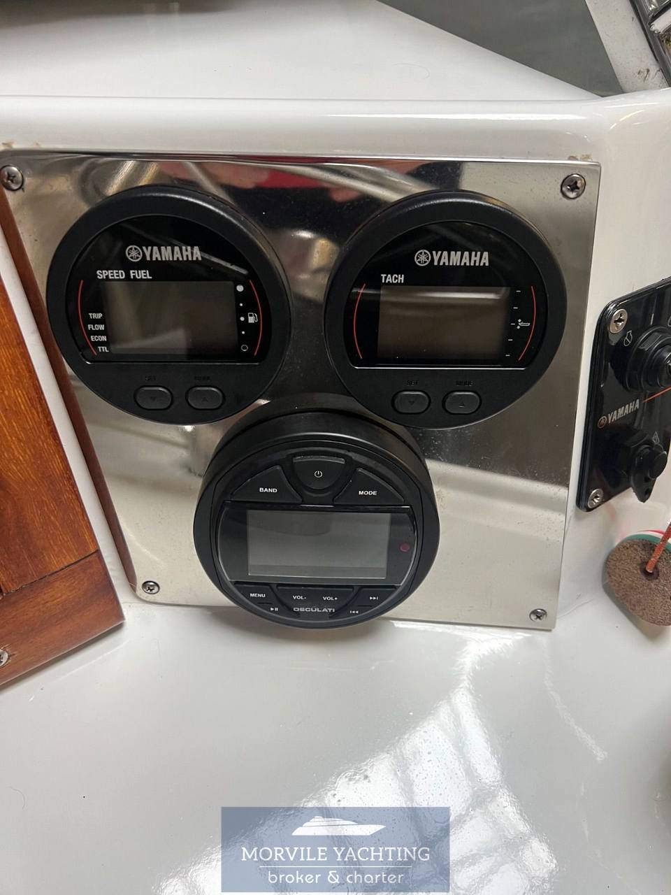1981 Mako marine 261 cc for sale (photo 9)