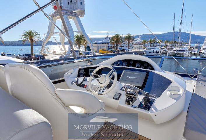 2010 Sunseeker 80 in vendita (photo 13)