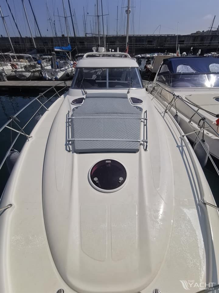 2006 Bavaria 37 HT te koop (photo 3)