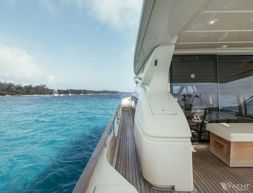 2008 Ferretti Yachts Altura 690 for sale (photo 5)