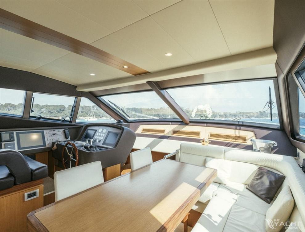 2008 Ferretti Yachts Altura 690 for sale (photo 15)