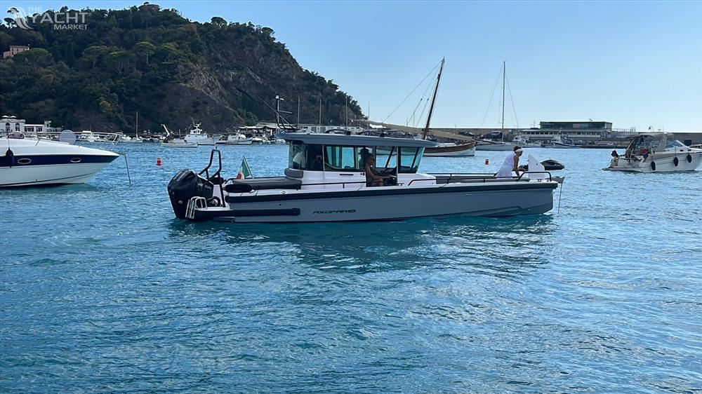 2021 Axopar 28 Cabin BRABUS Line in vendita (photo 3)