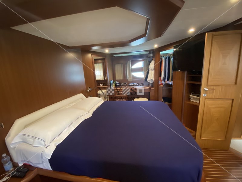 2005 Mochi Craft Mochi 74 Dolphin te koop (photo 8)
