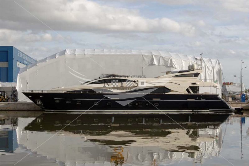 2008 Riva 115 Athena te koop (photo 1)