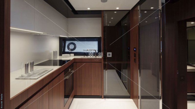 2019 Riva Ribelle 66 in vendita (photo 12)