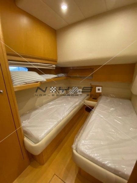 2003 Uniesse 42 Open in vendita (photo 5)