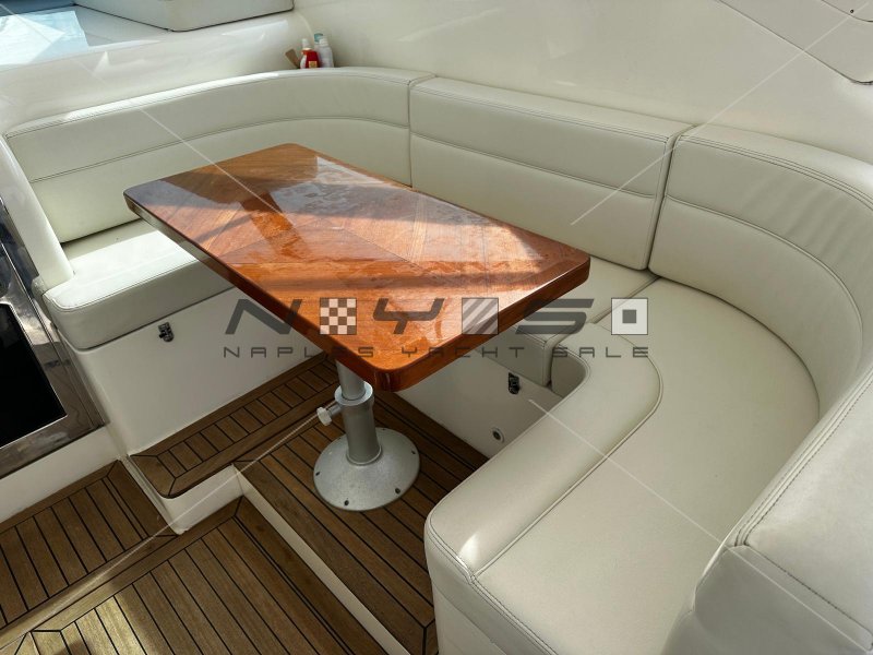 2003 Uniesse 42 Open in vendita (photo 9)