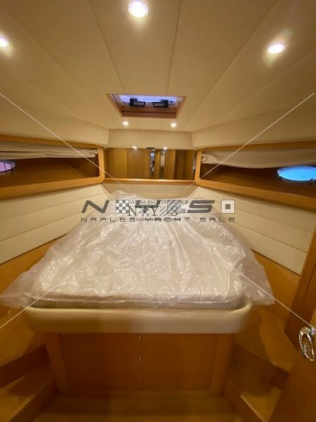2003 Uniesse 42 Open in vendita (photo 10)