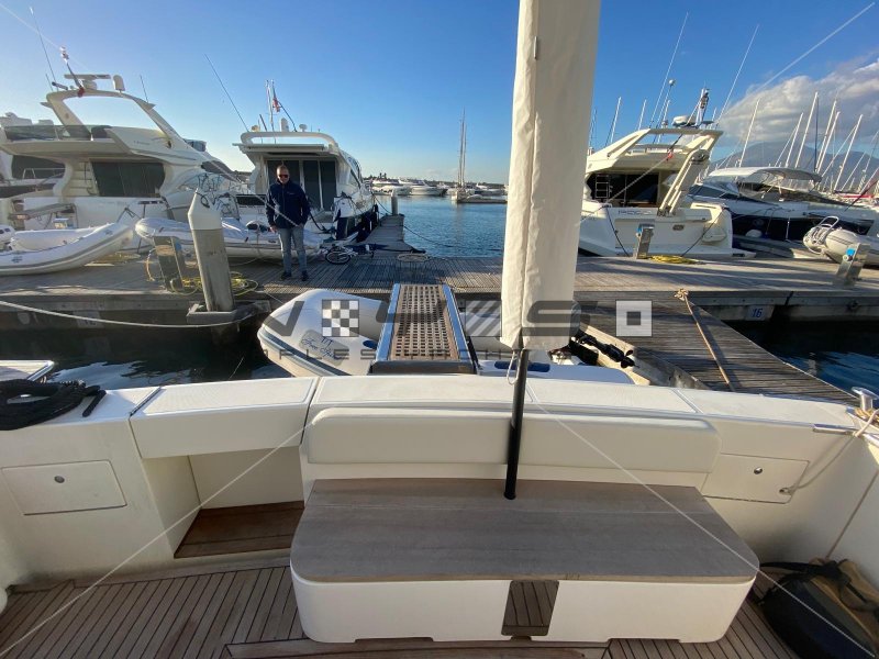 2003 Uniesse 42 Open in vendita (photo 12)