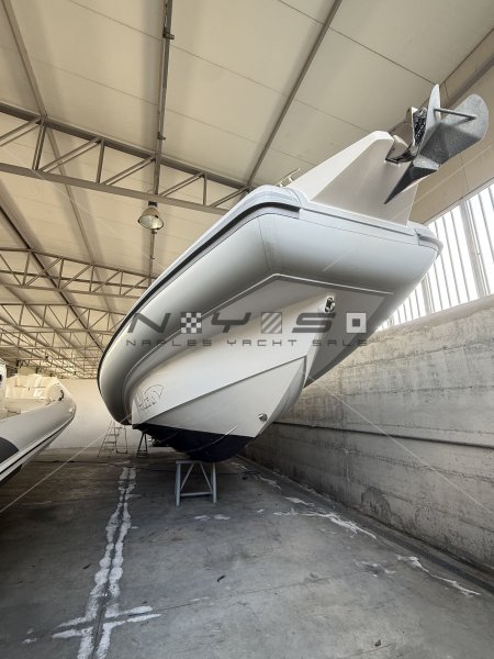 2022 Motonautica Vesuviana Mito 40 na sprzedaż (photo 9)