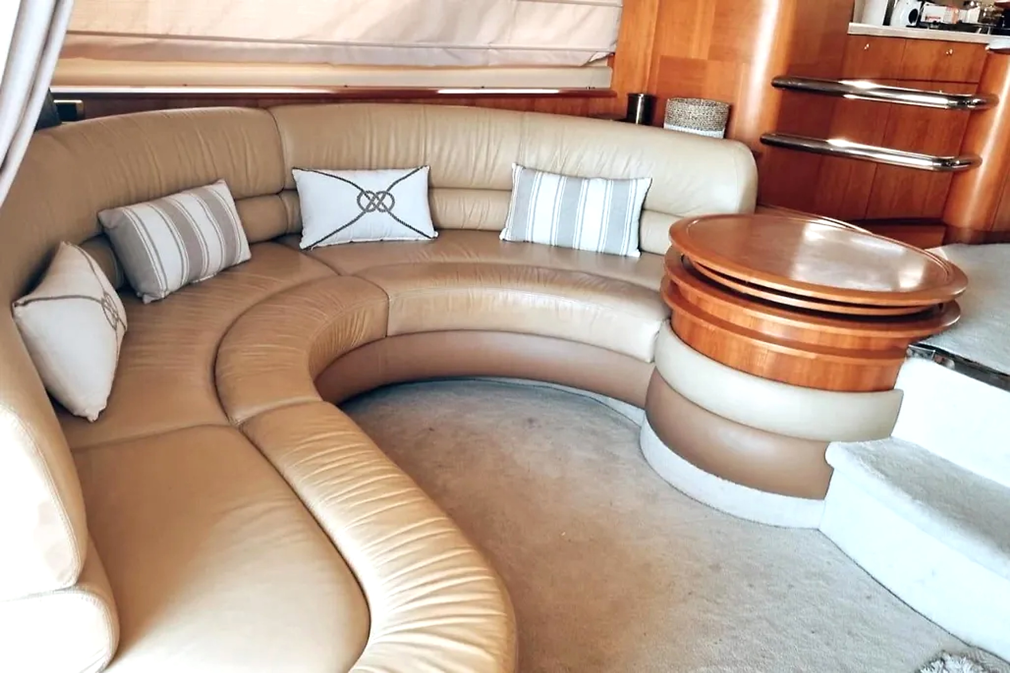 2010 Azimut 55 for sale (photo 13)