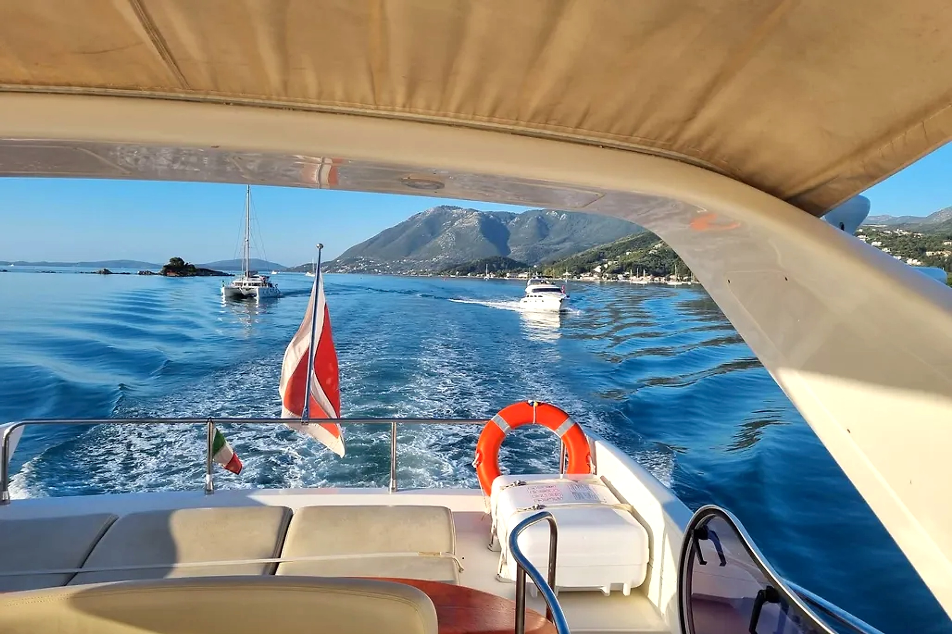 2010 Azimut 55 for sale (photo 16)