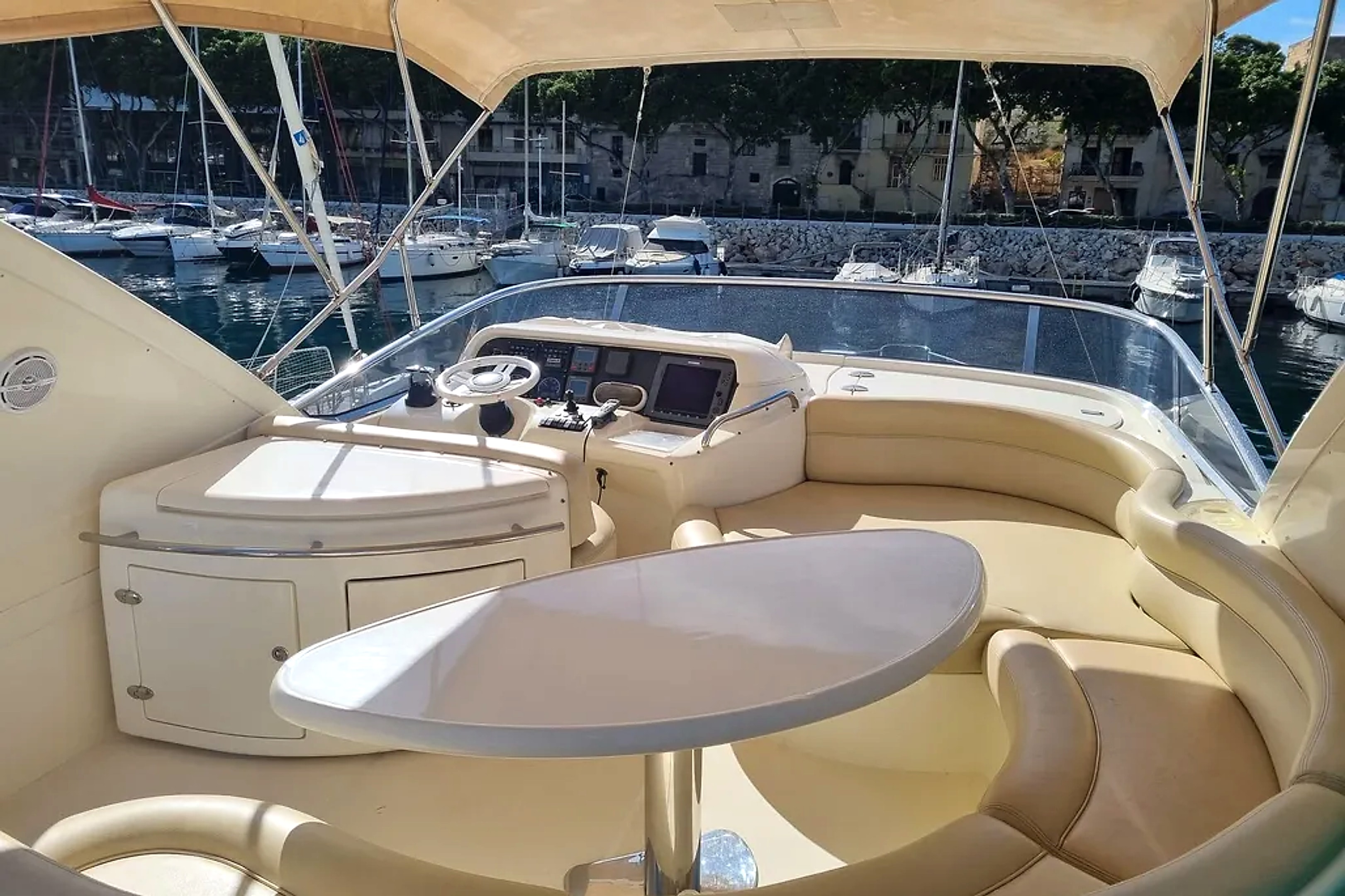 2010 Azimut 55 for sale (photo 21)