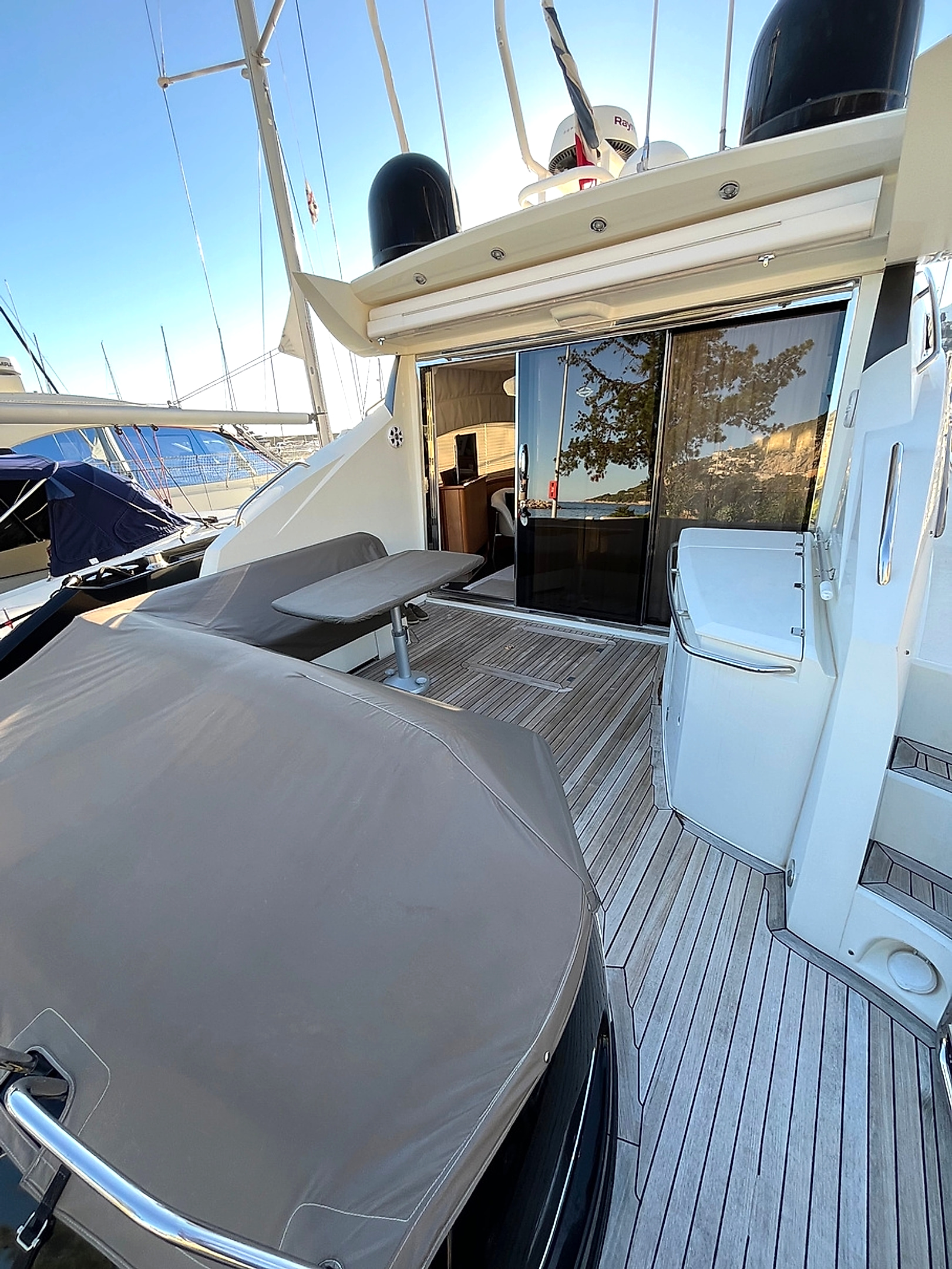 2008 Sunseeker Predator 62 te koop (photo 6)