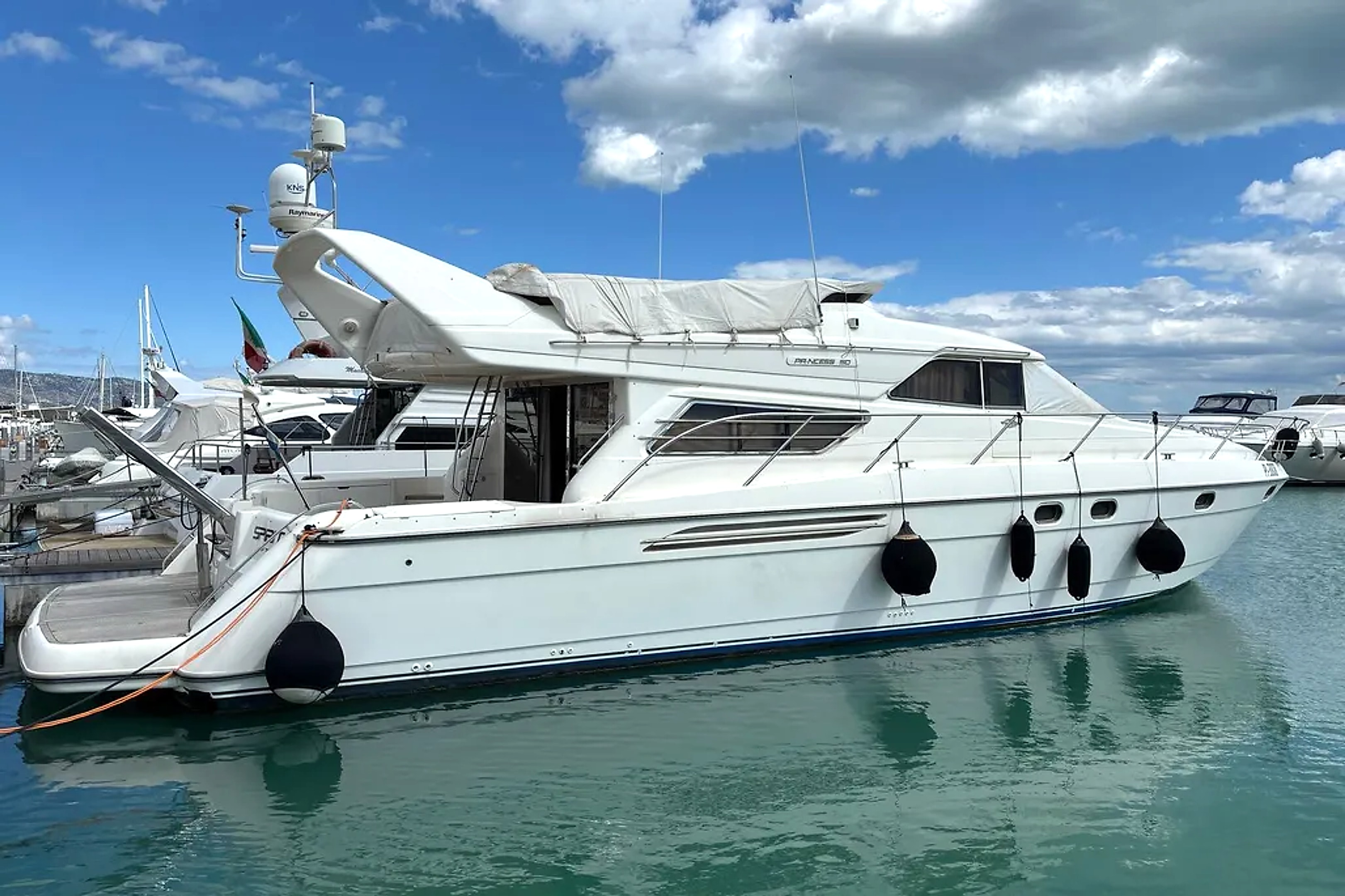 2000 Princess 60 Flybridge Motor Yacht na sprzedaż (photo 3)