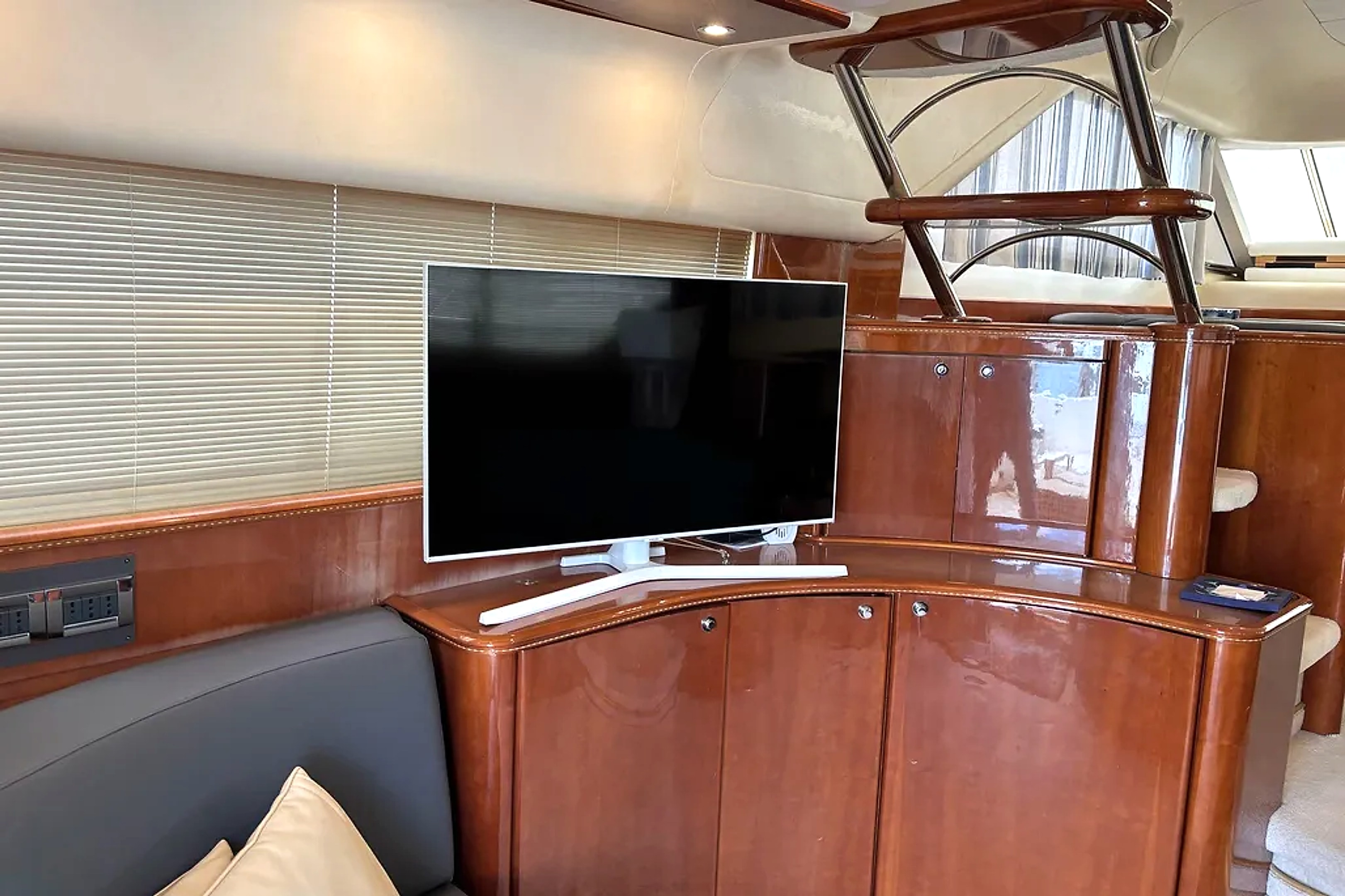 2000 Princess 60 Flybridge Motor Yacht na sprzedaż (photo 11)