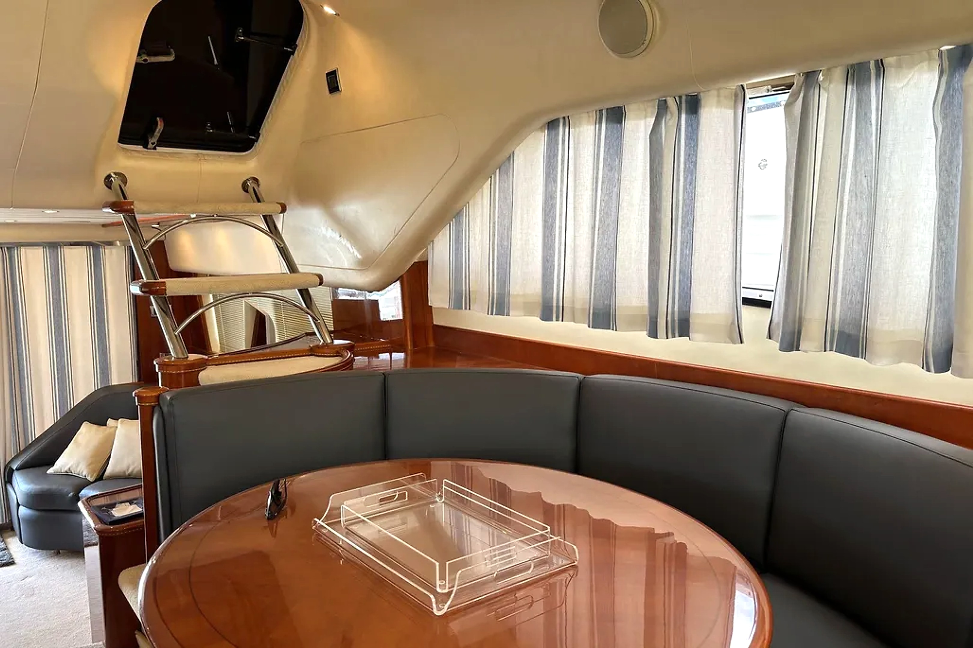 2000 Princess 60 Flybridge Motor Yacht na sprzedaż (photo 19)