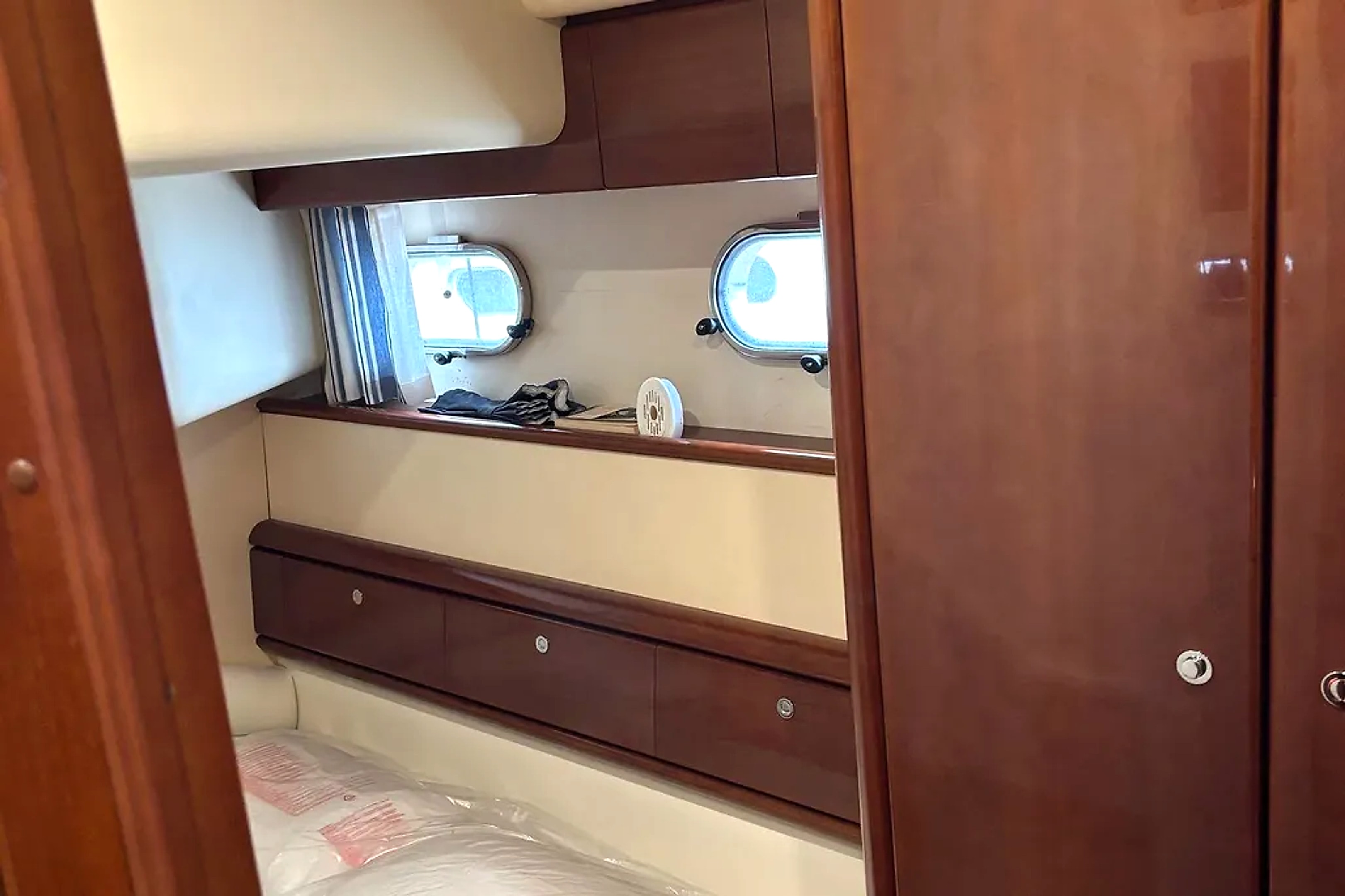 2000 Princess 60 Flybridge Motor Yacht na sprzedaż (photo 25)