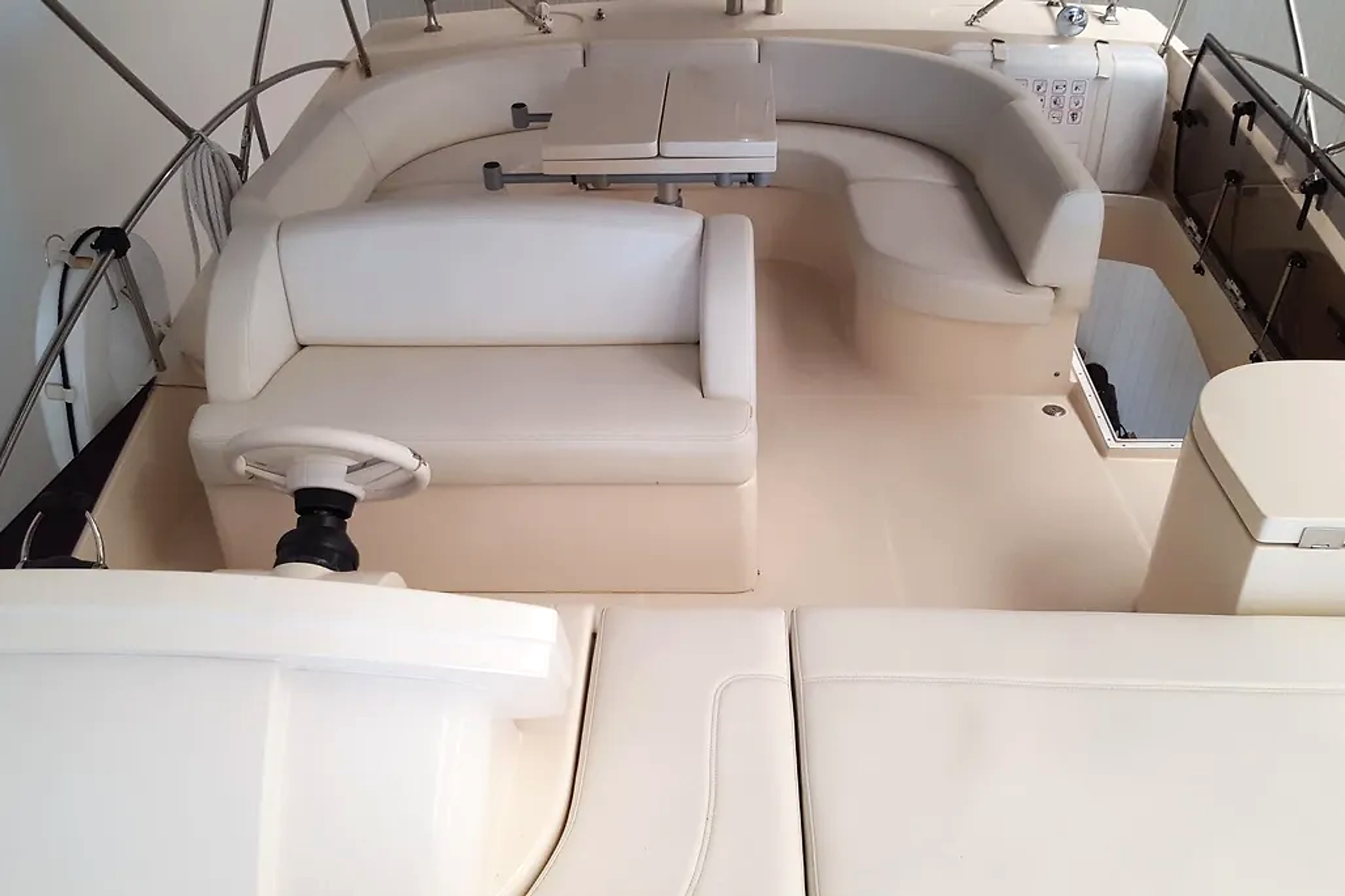2011 Rodman Muse 44 te koop (photo 2)