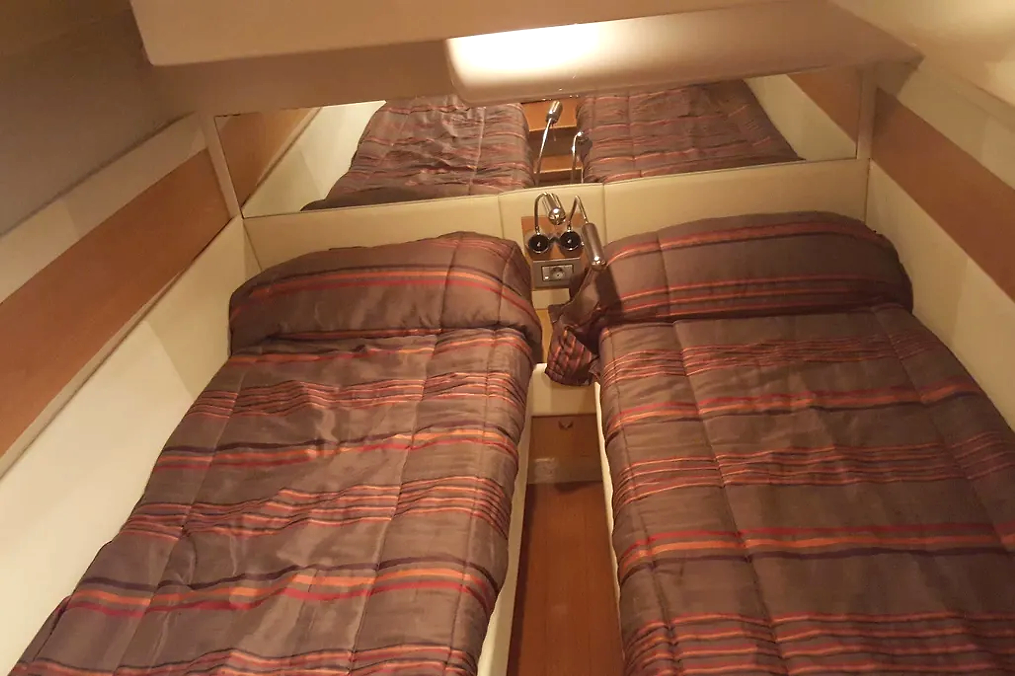 2011 Rodman Muse 44 te koop (photo 11)