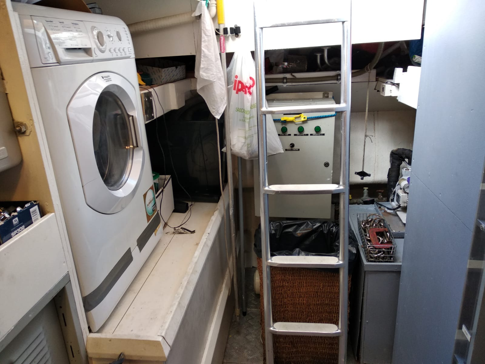 1991 Cantieri di Pisa 20s zu verkaufen (photo 17)