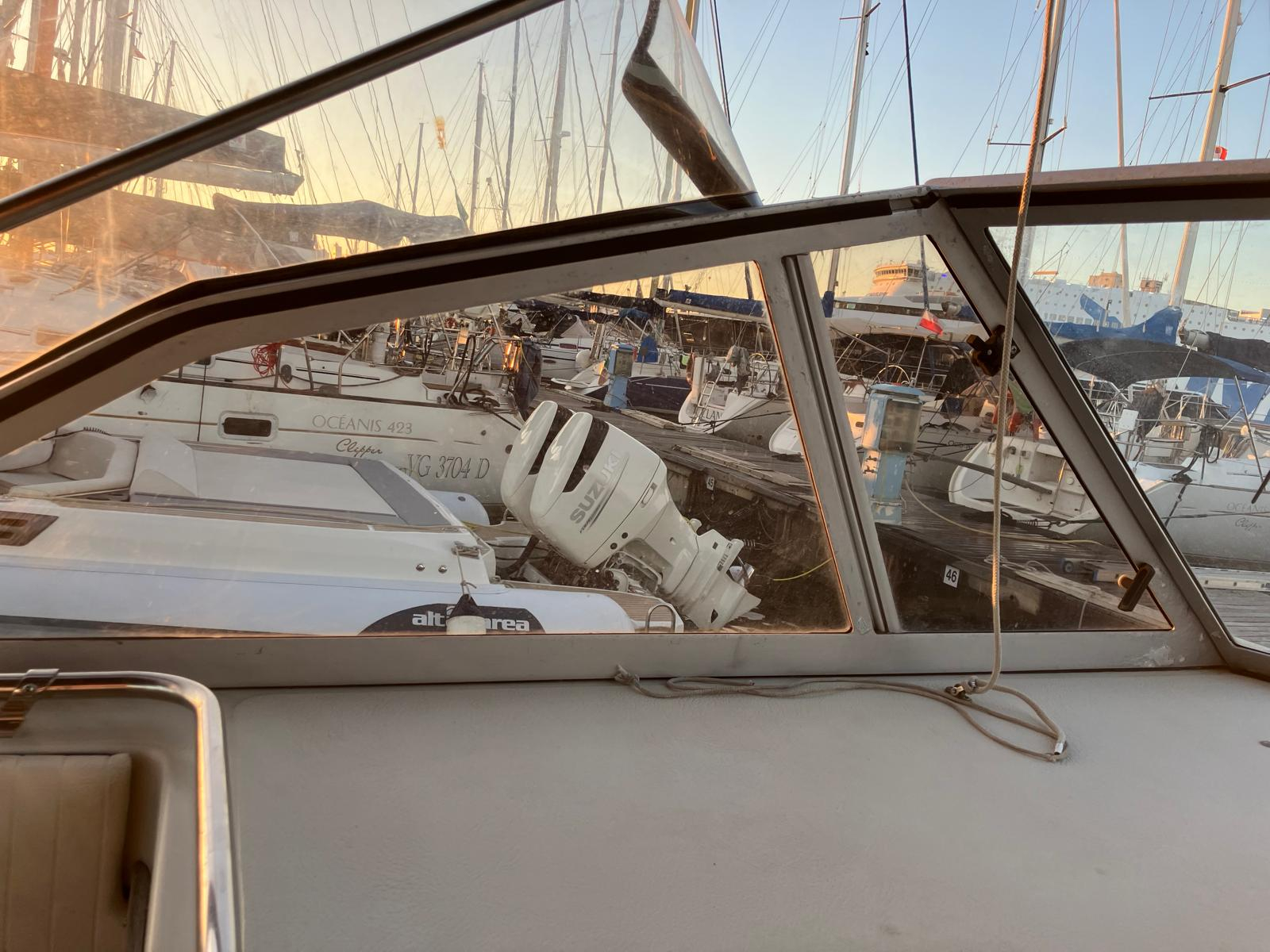 1990 Boston Whaler 27 Full Cabin zu verkaufen (photo 15)