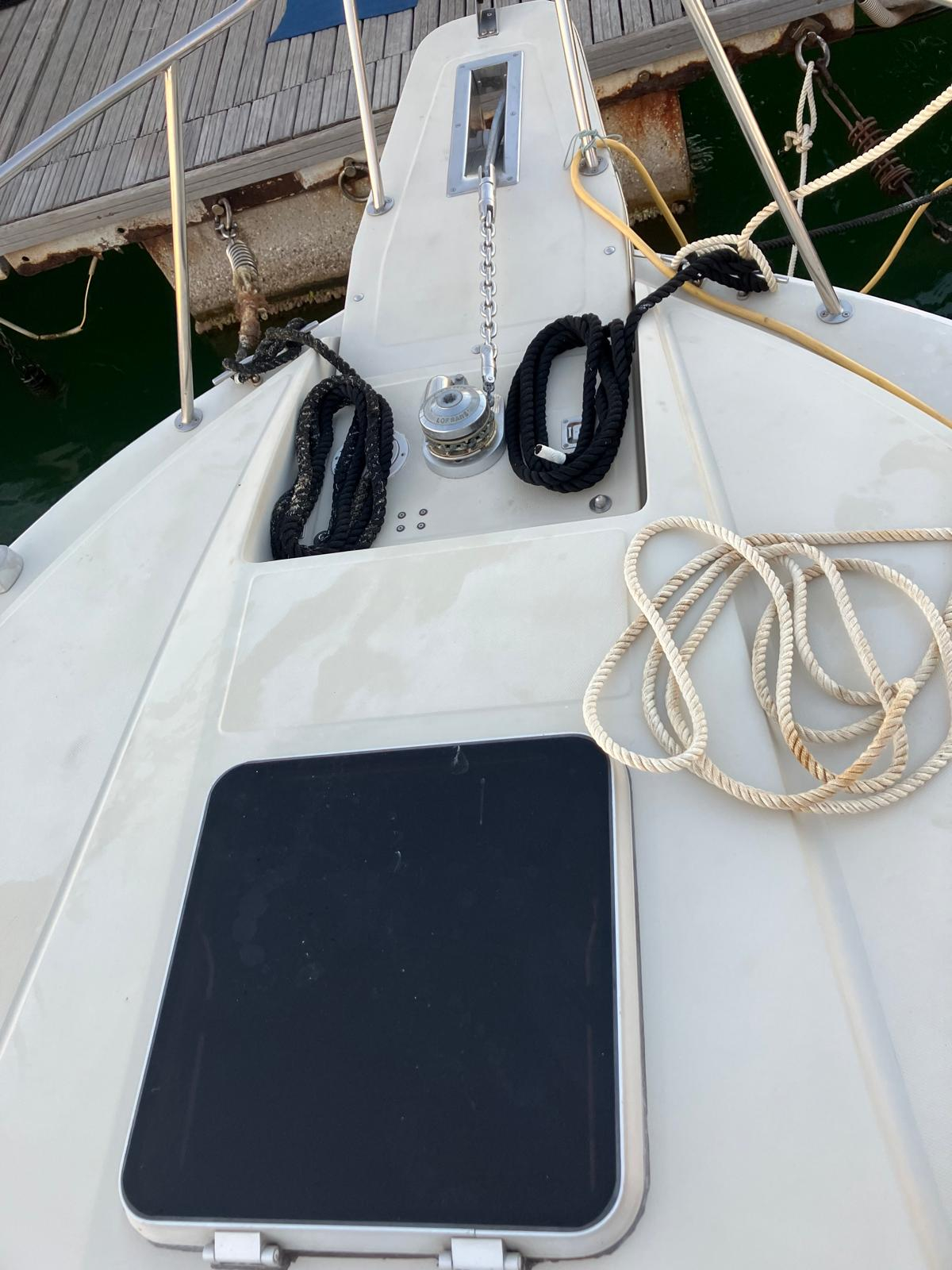 1990 Boston Whaler 27 Full Cabin zu verkaufen (photo 16)