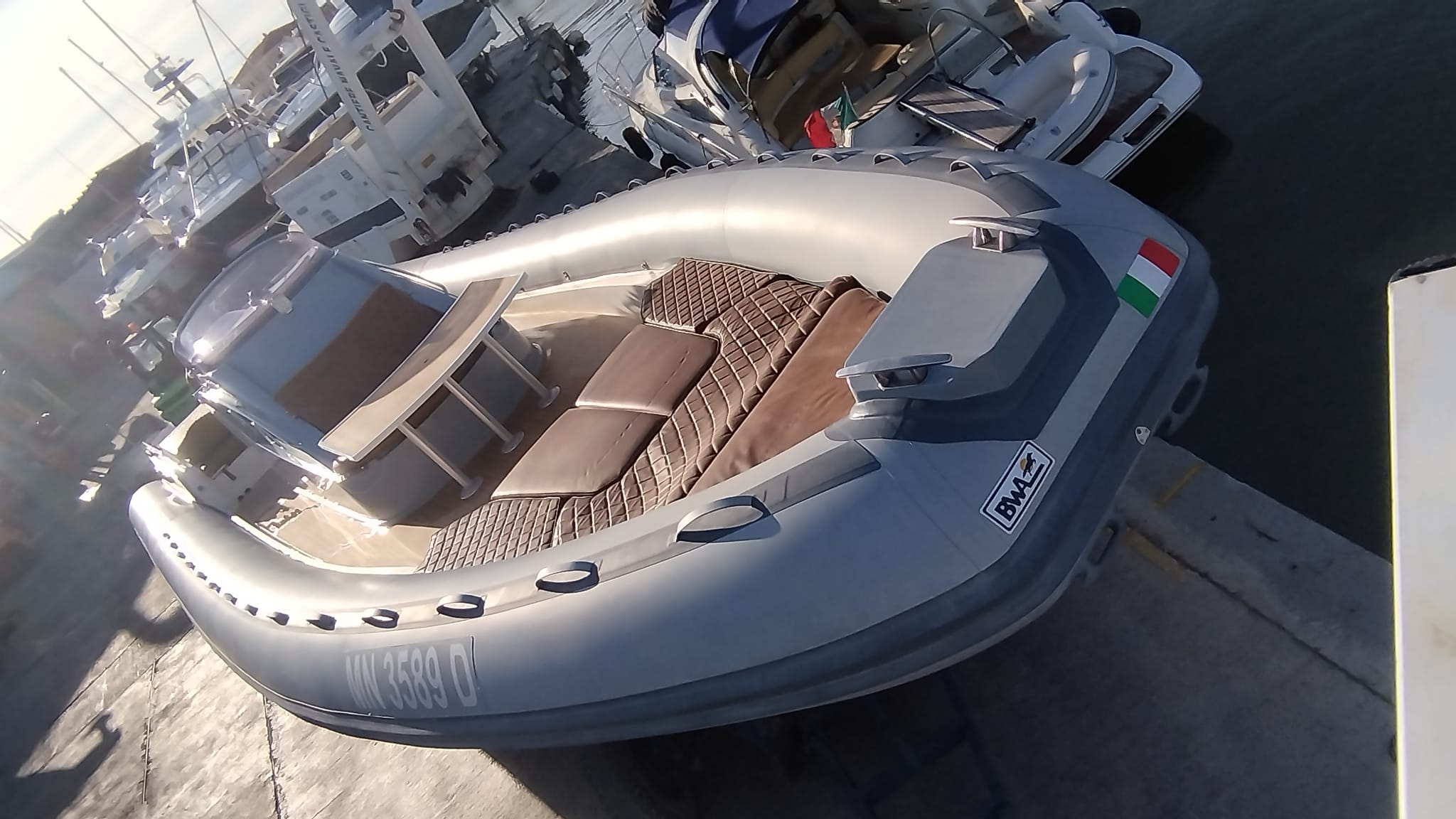 2014 BWA 44 en venta (photo 7)