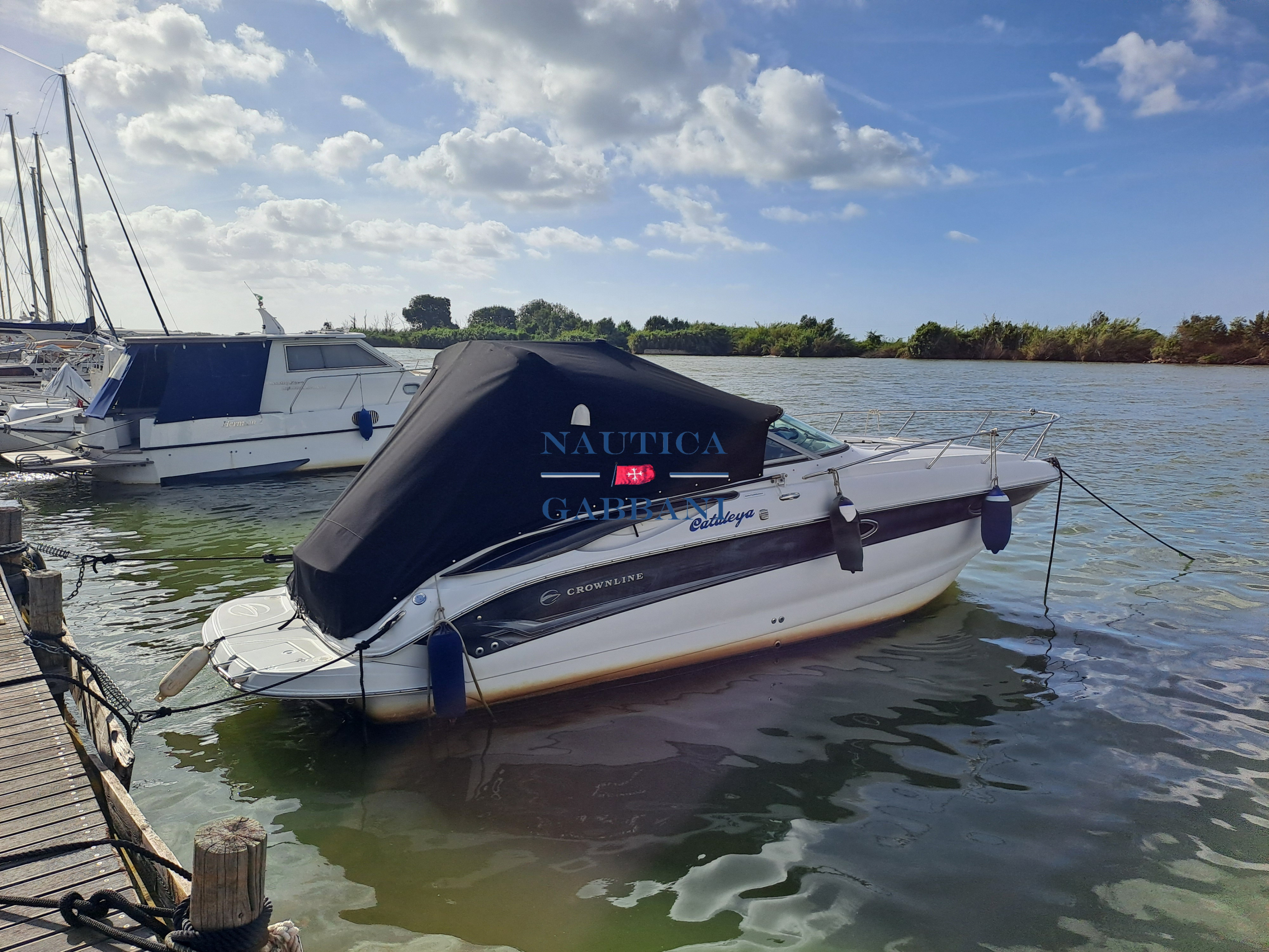 2007 Crownline 270 CR for sale (photo 2)