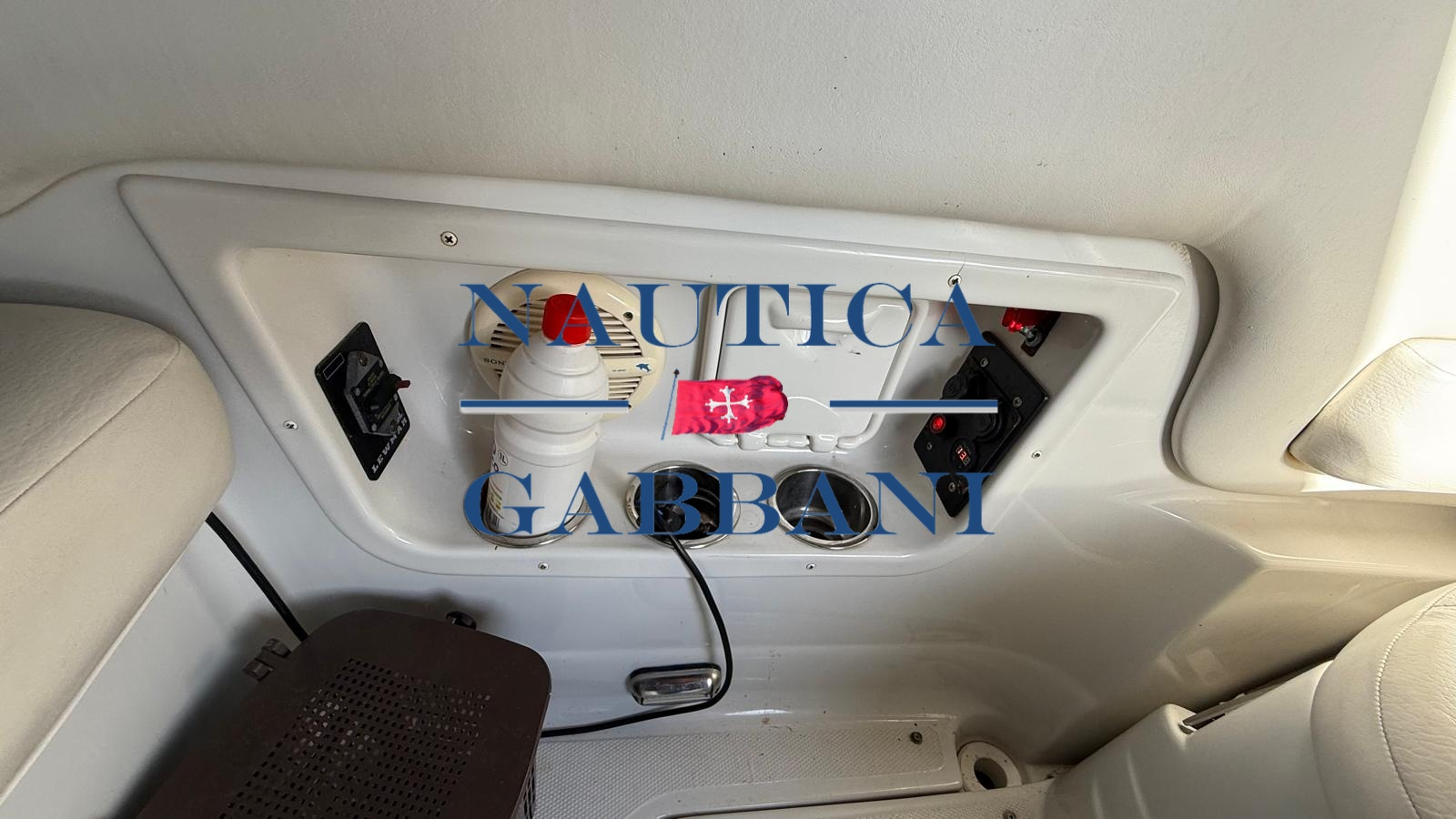2007 Crownline 270 CR for sale (photo 4)