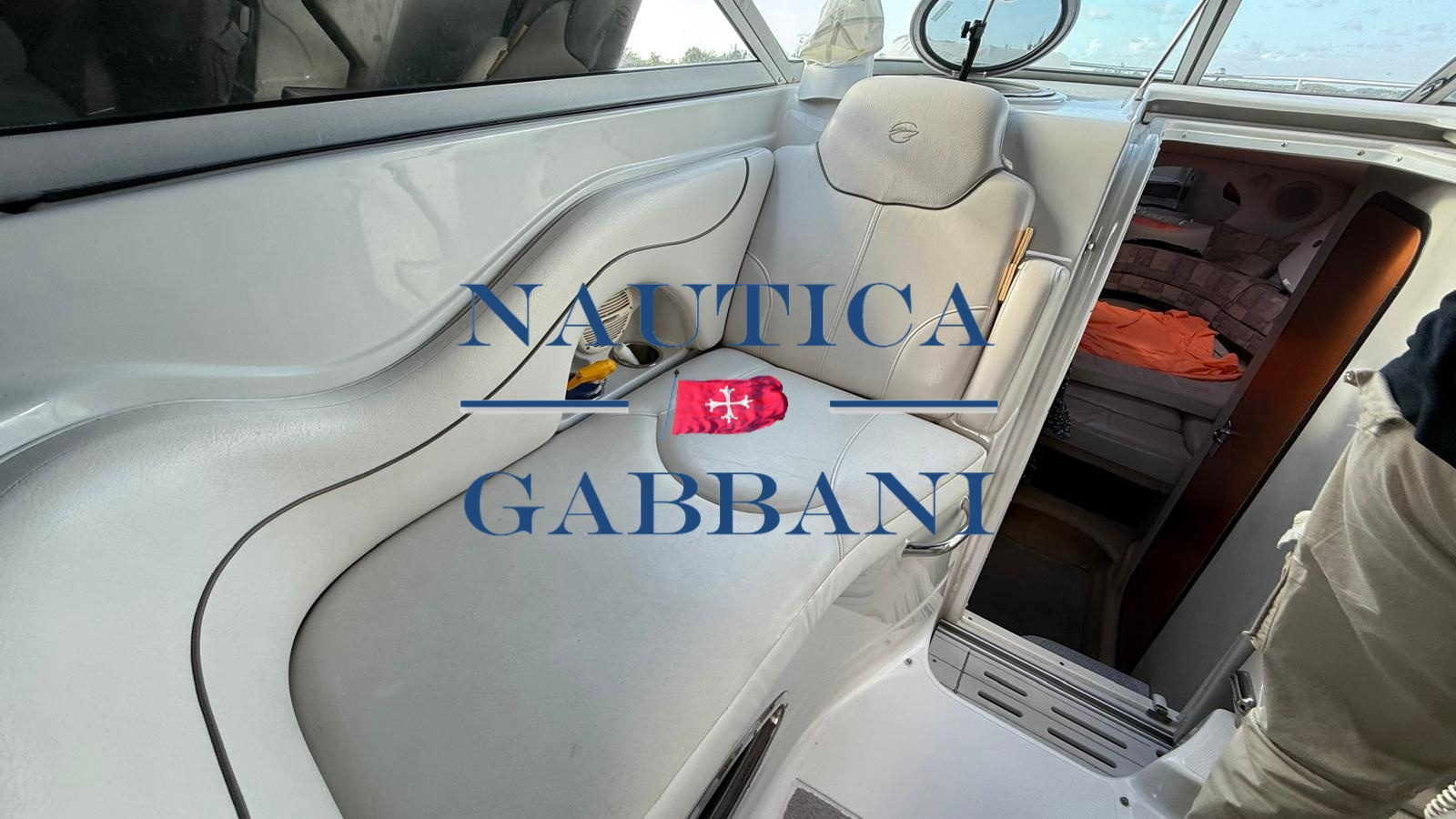 2007 Crownline 270 CR for sale (photo 9)