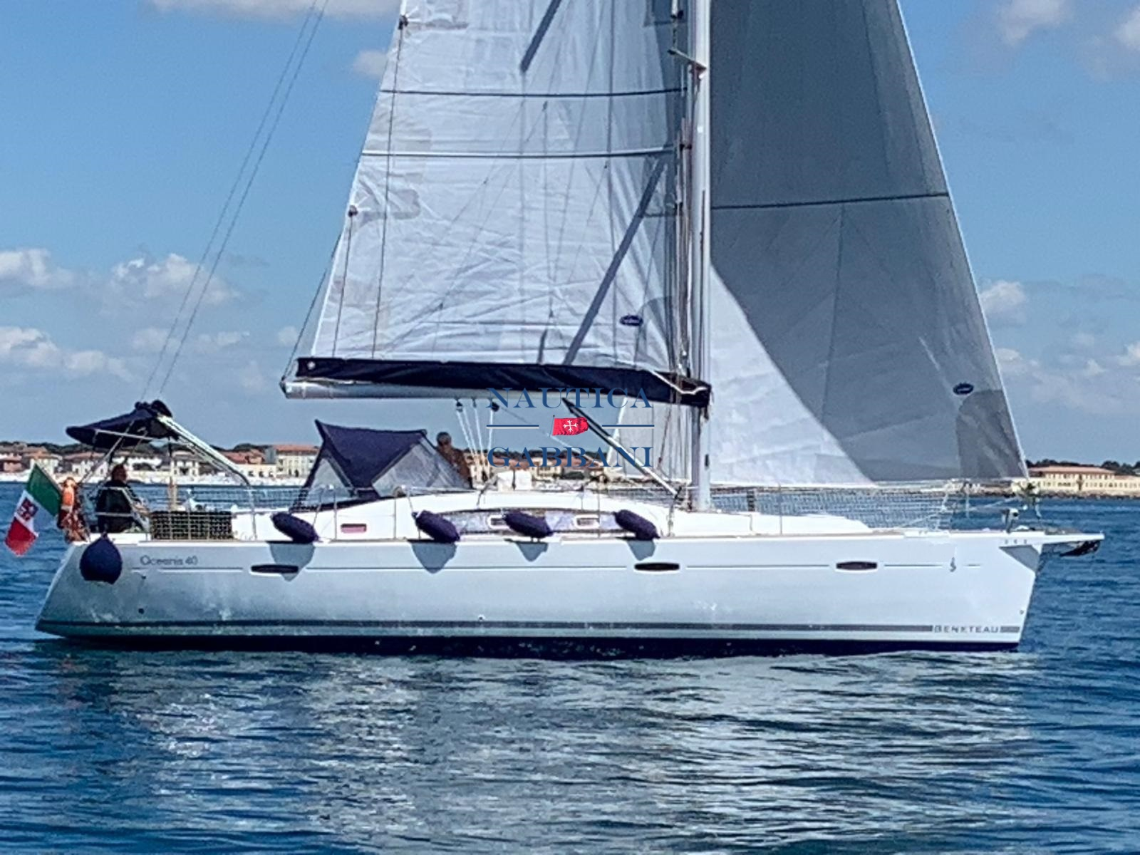 2010 Beneteau Océanis 40 for sale (photo 1)