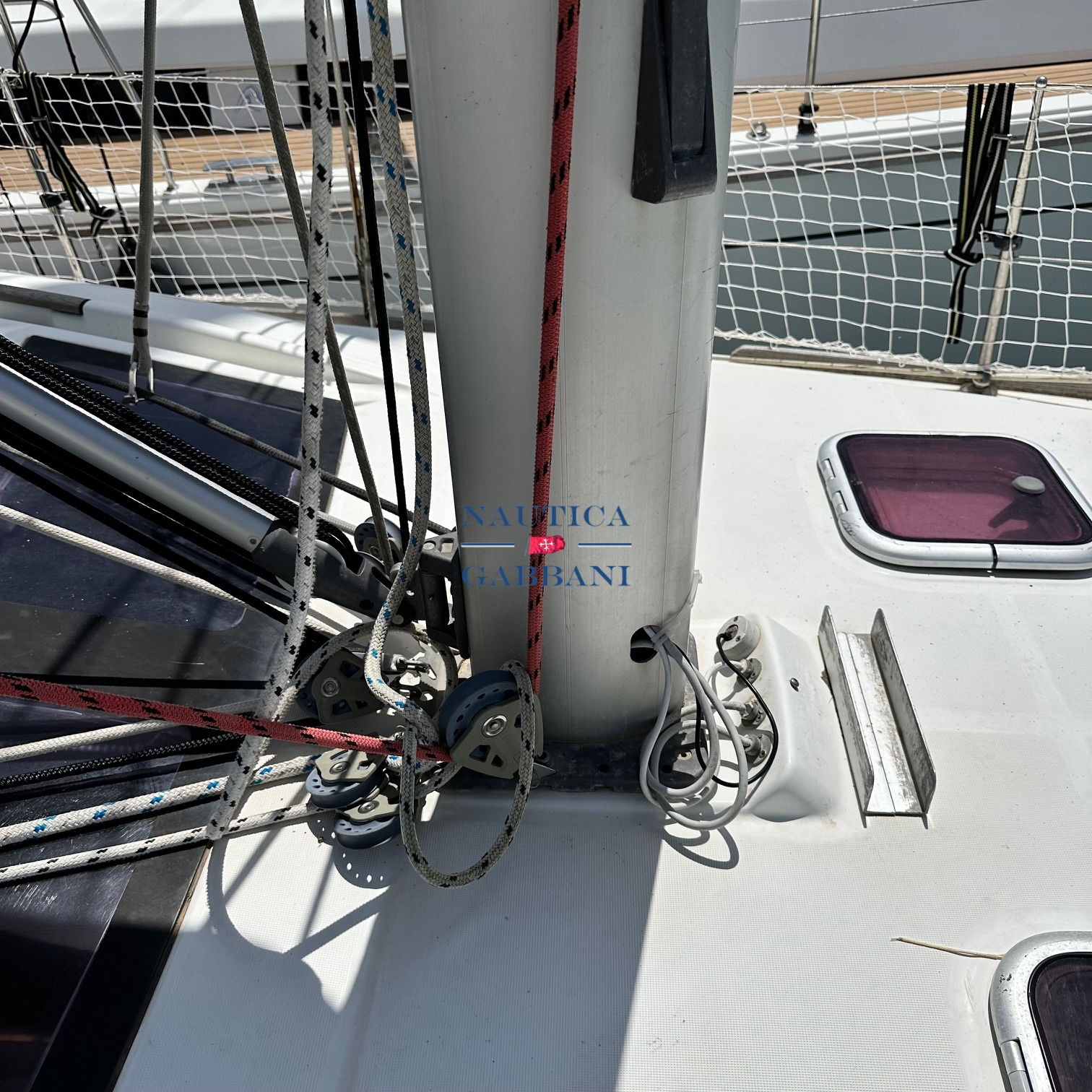 2010 Beneteau Océanis 40 for sale (photo 8)