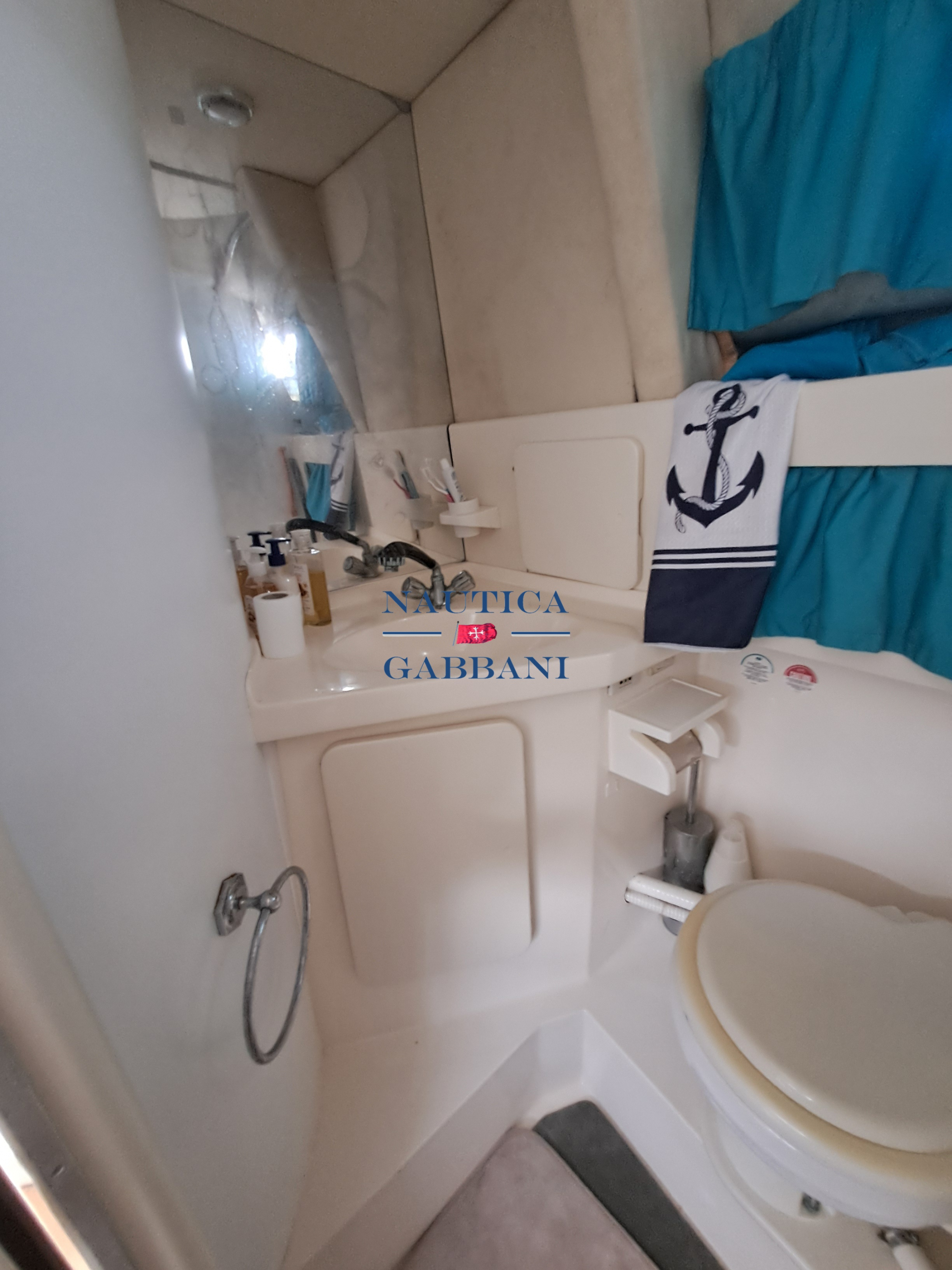 1995 Cranchi 32 Cruiser te koop (photo 21)