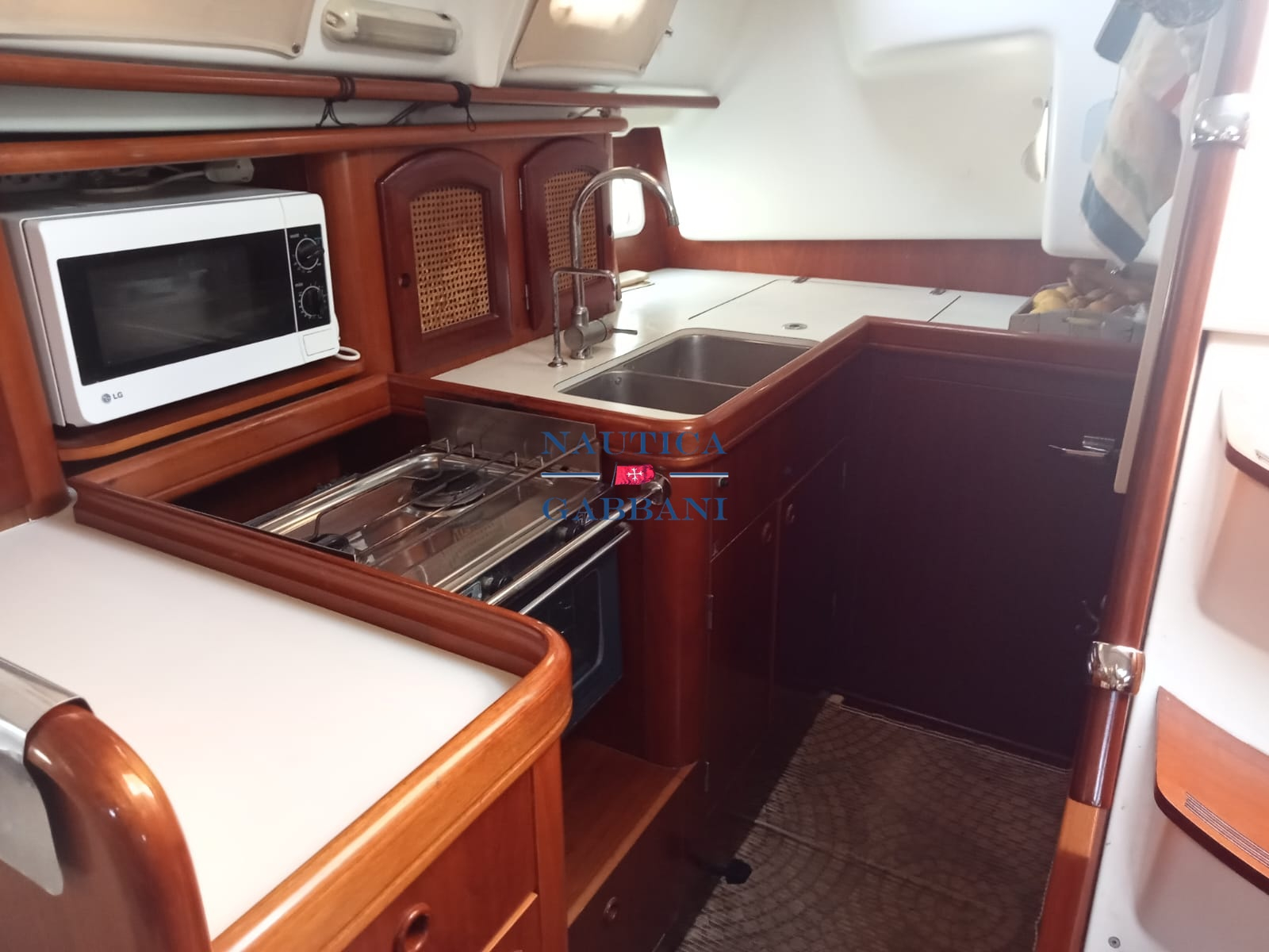 1999 Beneteau Océanis 411 Clipper for sale (photo 8)