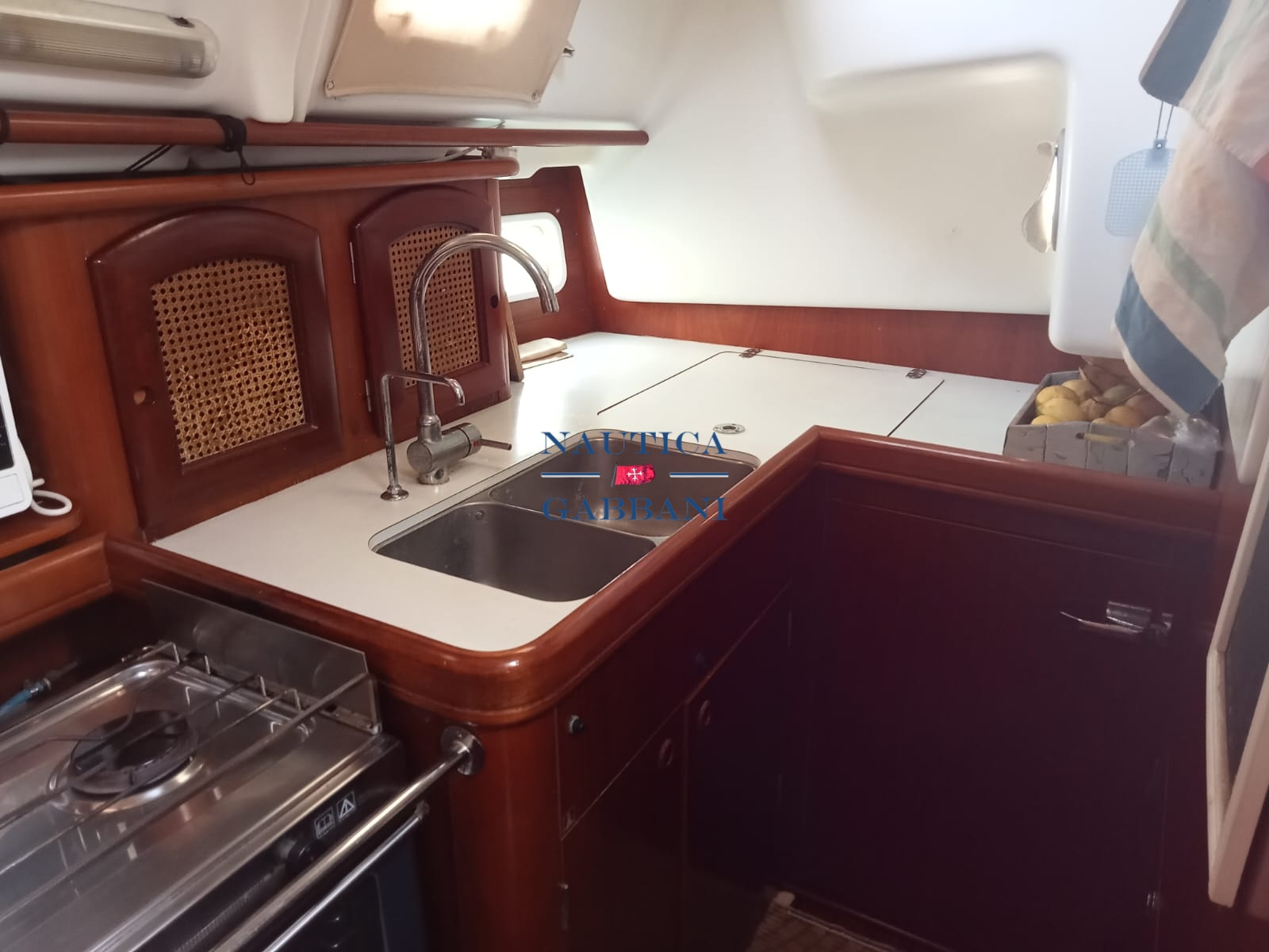 1999 Beneteau Océanis 411 Clipper for sale (photo 9)