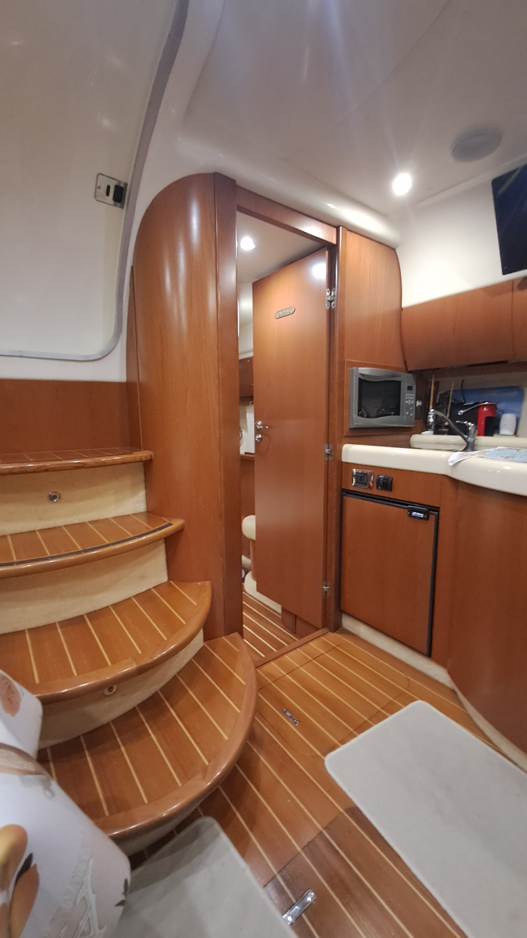 2006 Gobbi 425 SC for sale (photo 9)