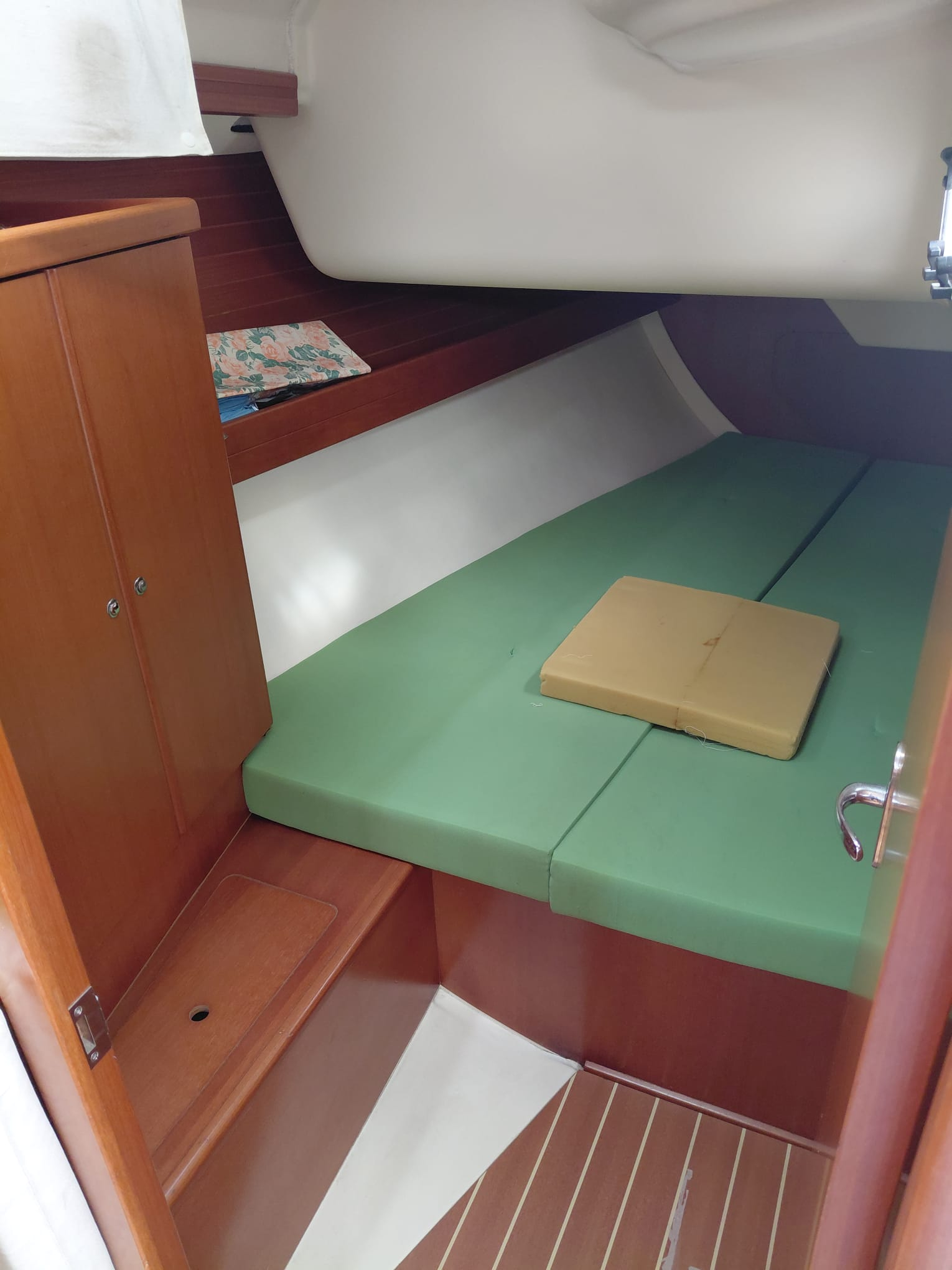 2005 Dufour 385 in vendita (photo 9)