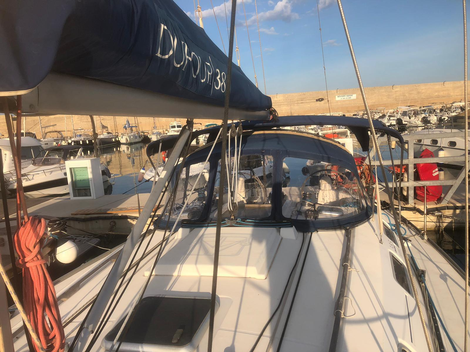 2005 Dufour 385 in vendita (photo 19)