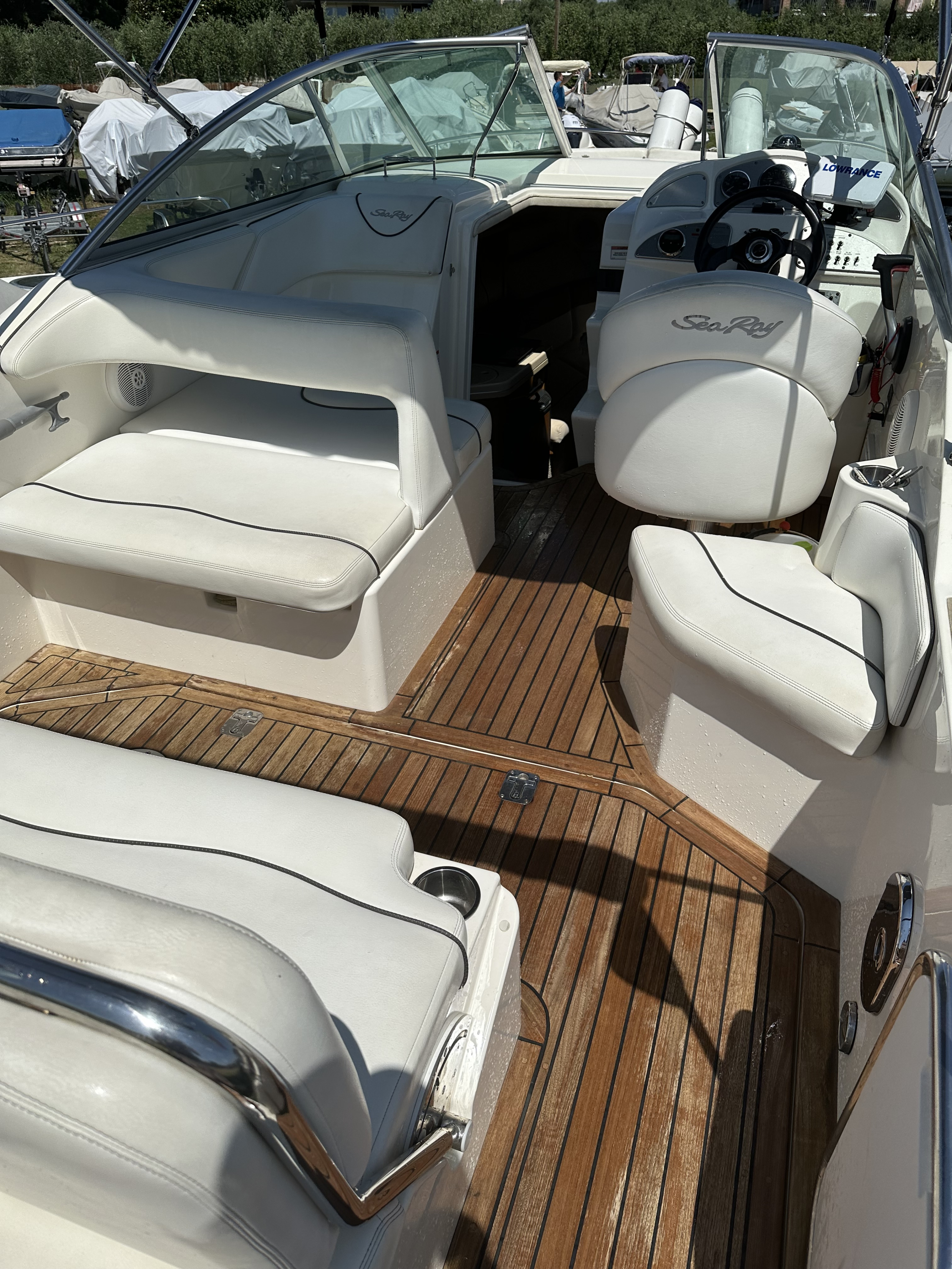 2008 Sea Ray 255 Sundancer in vendita (photo 5)