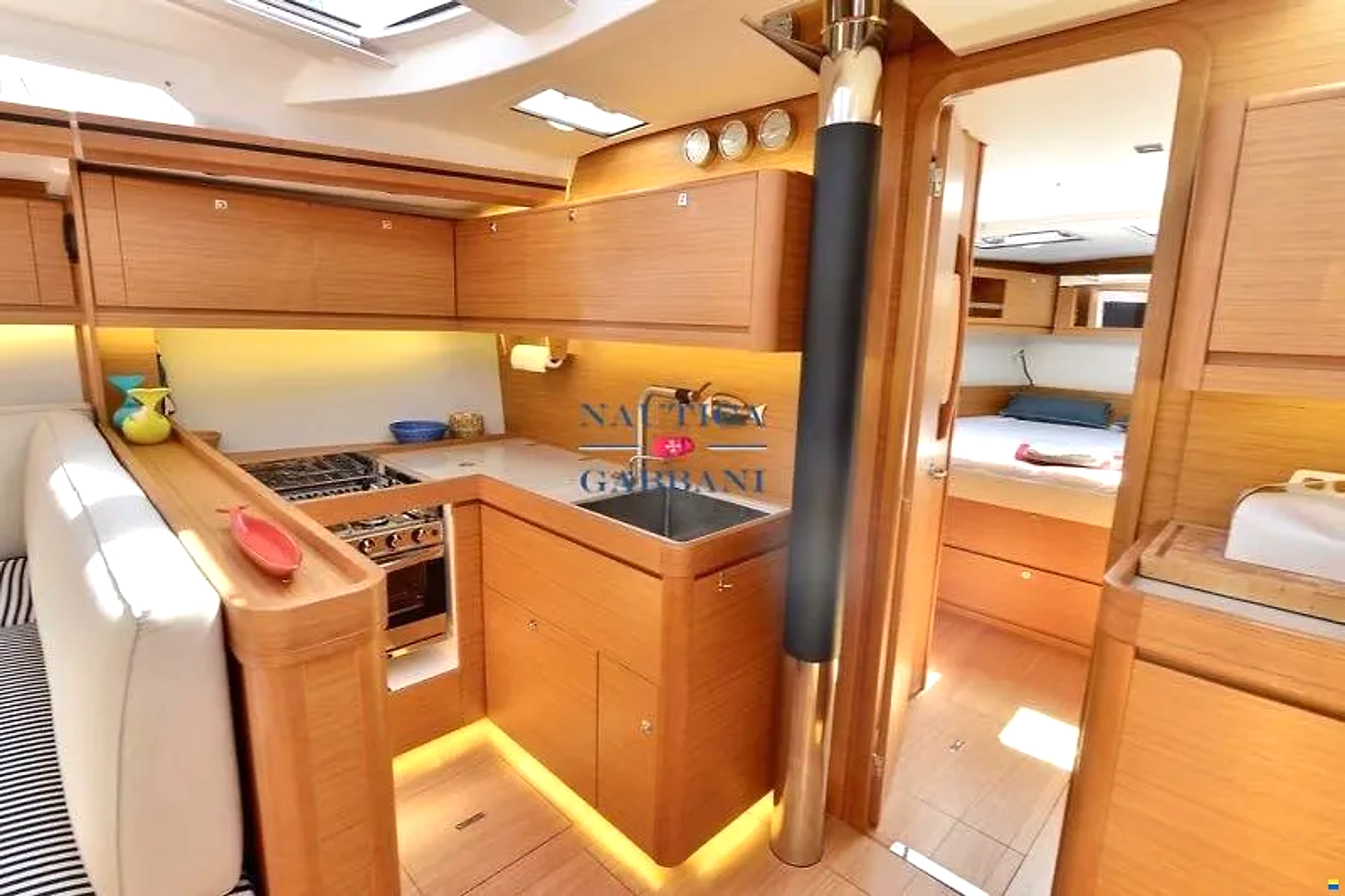 2018 Dufour 520 Grand Large te koop (photo 13)