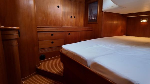 2002 Baltic 50 for sale (photo 39)