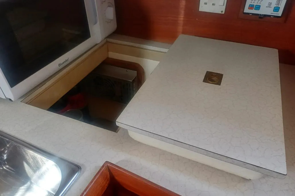 1990 Trident Challenger 35 à vendre (photo 110)