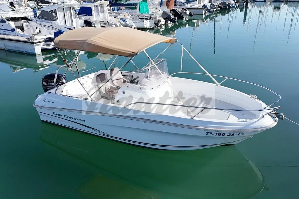 2015 Jeanneau Cap Camarat 5.5 CC Series 2 à vendre (photo 4)