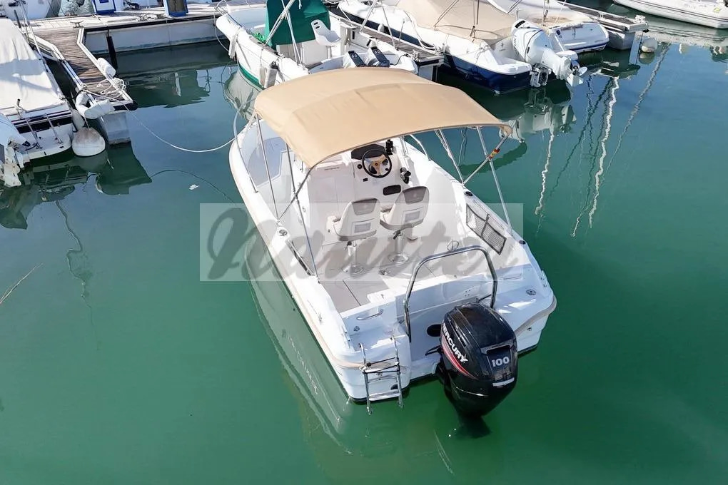 2015 Jeanneau Cap Camarat 5.5 CC Series 2 à vendre (photo 7)